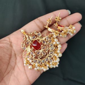 Polki Pendants With Earrings, Dark Green
