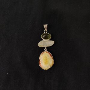 1 Piece Gemstone Pendant Silver Finish | MultiColour Centre Pendant 1 to 2.5 Inch | For Necklace Making