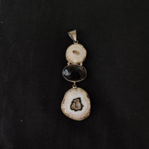 1 Piece Gemstone Pendant Silver Finish | Black Centre Pendant 1 to 2.5 Inch | For Necklace Making