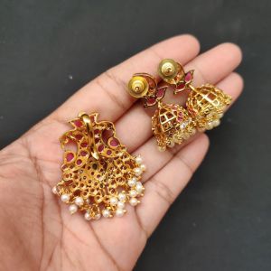 Navrabeads Kemp Pendant Set with Matching Earrings | Traditional Temple Jewellery for Women