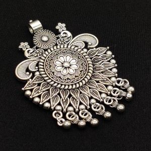 Antique Silver Metal (Peacock) Flower Pendant With Gunguroos