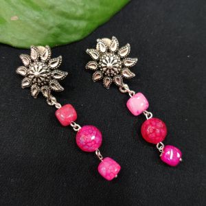 Flower Stud With Onyx Pink Beads