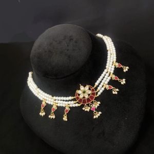 Samantha - 3 line Glass pearl choker with Kundan jadau pendant