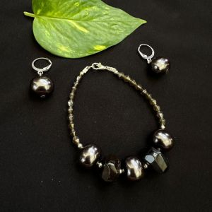Shell Pearl With Agate Rondelle Bracelet With Earrings