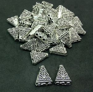 Antique silver Connector, 3 hole, Triangle Shape