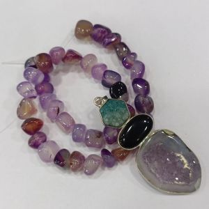 Combo of Gemstone Pendant + Agate Nuggets Beads