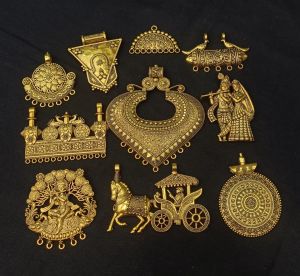Metal Pendants, Oxidised Gold, 1Kg pack