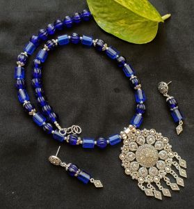 Royal Blue Glass Cylinder Beads Necklace With Oxidised Silver Pendant