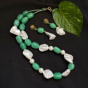 Cream Mother Of Pearls With Sea Green Quartz Beads