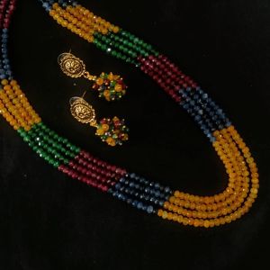 Four Layer Agate Necklace With Earrings