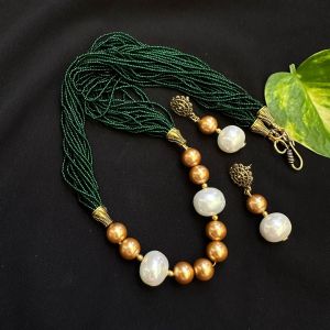 Shell Pearl With Green Seed Beads