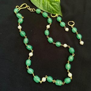Natural Quartz Beads And Shell Pearl Necklace, Light Green