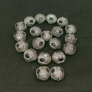 Victorian Beads, Antique Silver, (Ball) Shape, Black