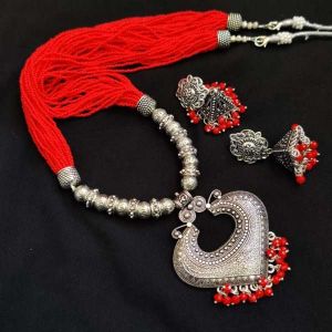 Seed Beads Necklace With German Silver Pendant, Red