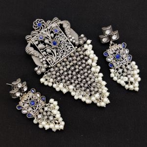 High Quality Brass Pendant Peacock (Flower), Silver Replica Polish With Pearl Loreals, Royal Blue