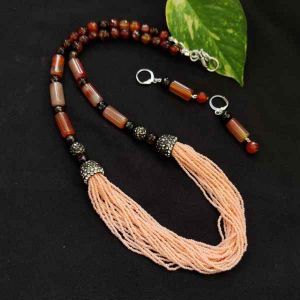 Seed Beads Necklace With Onyx Stones