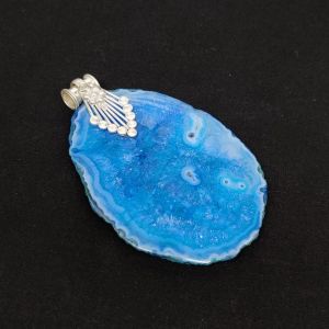 Natural Agate Slice Pendant, Silver Finish, Light Blue