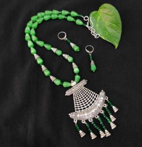 Monolisa Cats Eye Beads Necklace With Oxidised Silver Pendant
