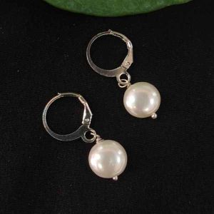 Shell Pearl (Coin) Shaped Earrings, Cream