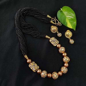 Seed Beads Necklace With Designer Beads, Black