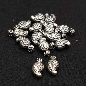 Kohlapuri Beads, 2 Hole Beads, Mango (Peacock) Design, Pack Of 25 Grams