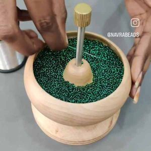 Bead Spinner with needle