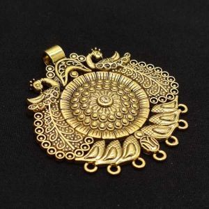 Antique Gold Metal Pendant, Round (Peacock)