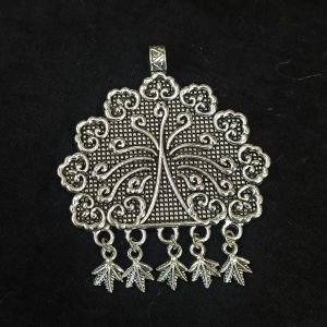 Antique Silver Flower Metal Pendant With Leaf Charms 