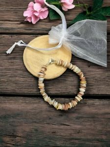 Gemstone Chip Bracelet, Mother of pearl