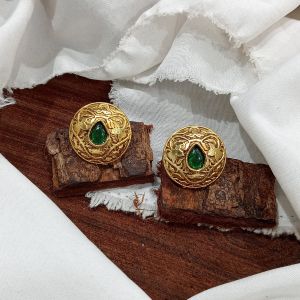 Matt finish round stud green