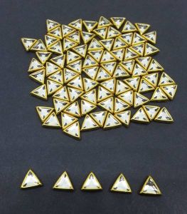 Kundan stones, 6X6mm Triangle, Pack of 25 gms