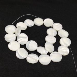 Mother of Pearl, Flat Round (Coin), Half White,18mm