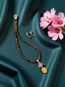 Navrabeads Gemstone Pendant Necklace For Women | cacoxenite Bead Necklace With matching Pendant & Zircon Clasp | Elegant Statement Jewelry For Festive, Party & Daily Wear