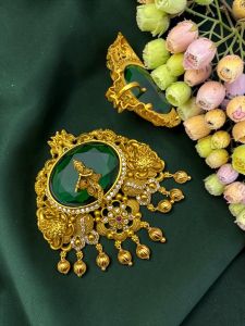 Navrabeads Antique Gold Finish Krishna Pendant with Green Stone | Traditional Temple Style Pendant Jewellery for Women, Festive & Ethnic Wear
