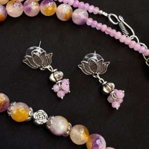 Lotus Earrings With Agate Beads