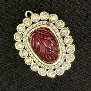  Victorian pendant/Connector, Maroon