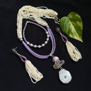 Gemstone Pendant with seed beads with lavender crystals 