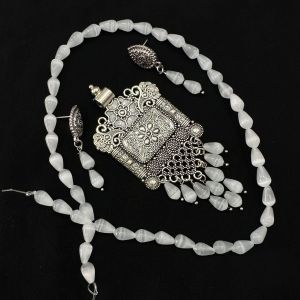 DIY KIT, Monolisa Teardrop Beads with oxidised pendant and matching earrings, (White )