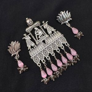 oxidised pendant with Monolisa drops and matching earrings, (Pink )