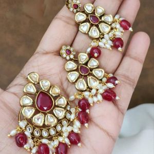  victorian pendent with Earrings ,Maroon