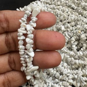 Gemstone Chip Beads, SMALL SIZE (4-6mm),Howlite