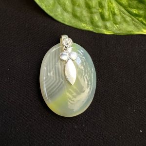 Natural Lace Agate Pendant,Oval,Yellow