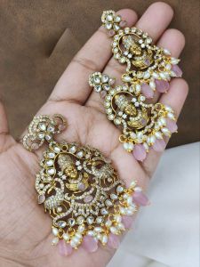 Victorian (Balaji) Pendent with Earrings,Light Pink