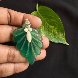 Onyx Carving Leaf Pendant, Silver finish, Green