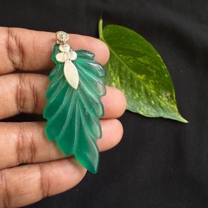 Onyx Carving Leaf Pendant, Silver finish,Sea Green