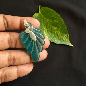 Onyx Carving Leaf Pendant, Silver finish,Sea Green