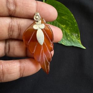 Onyx Carving Leaf Pendant, Silver finish,Orange