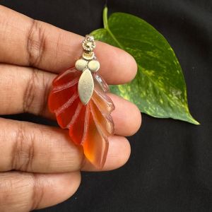 Onyx Carving Leaf Pendant, Silver finish,Orange