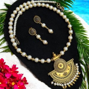 Search results for antique gold silk thread necklace multicolor.html