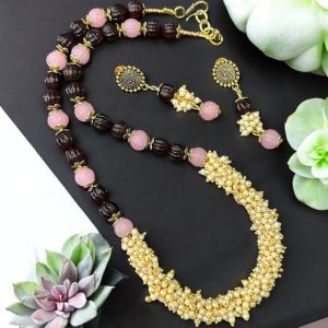 Pumpkin Glass Beads Necklace with Pearl Loreals